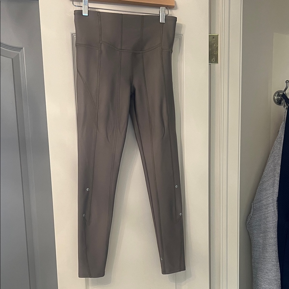 Ghost Flower Womens leggings- taupe-size medium